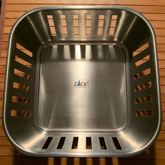 Stainless Steel SQUARE Bread Basket - Picture 1 of 4